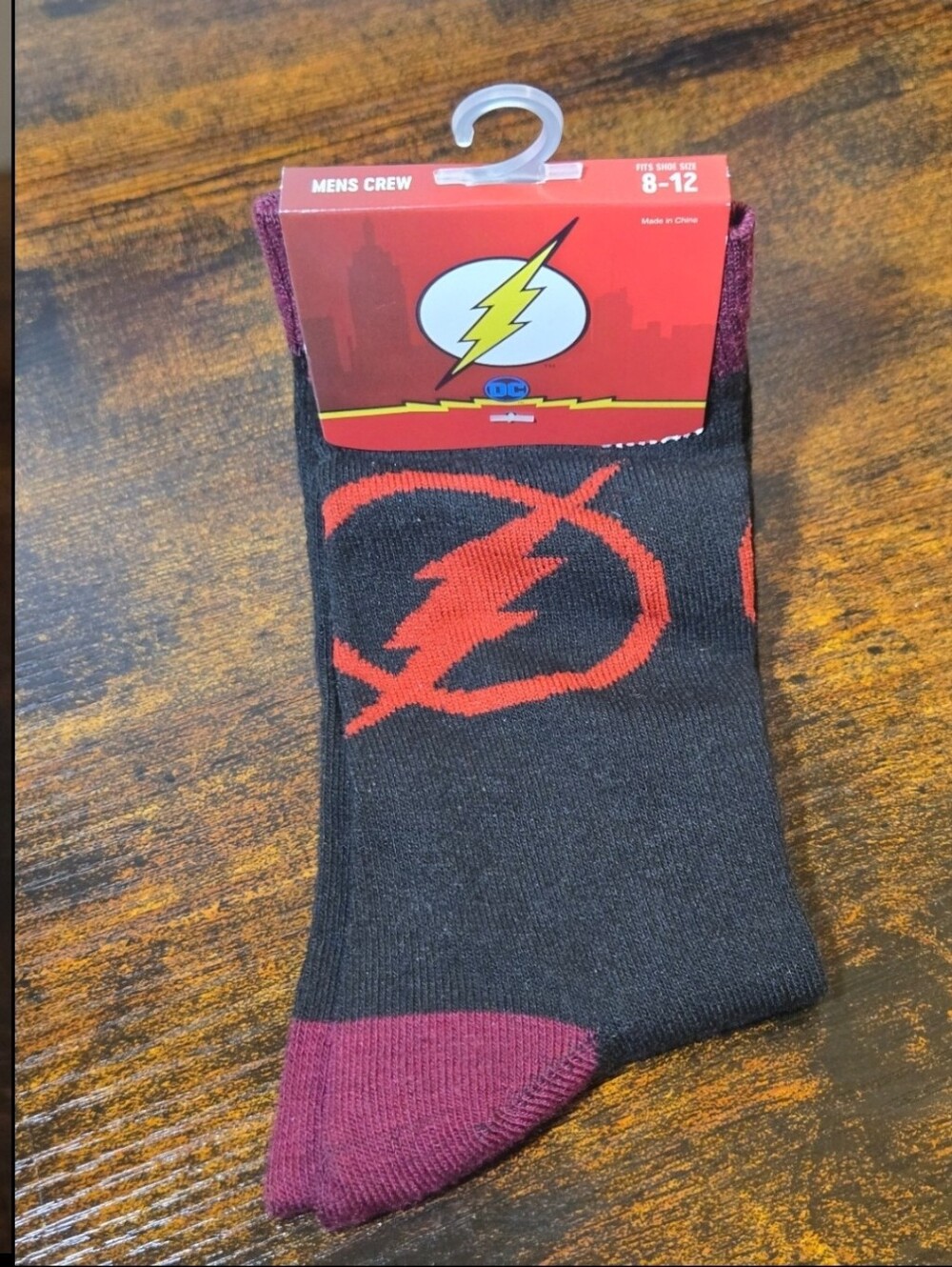​DC Comics The Flash Men's Crew Socks - New with Tags